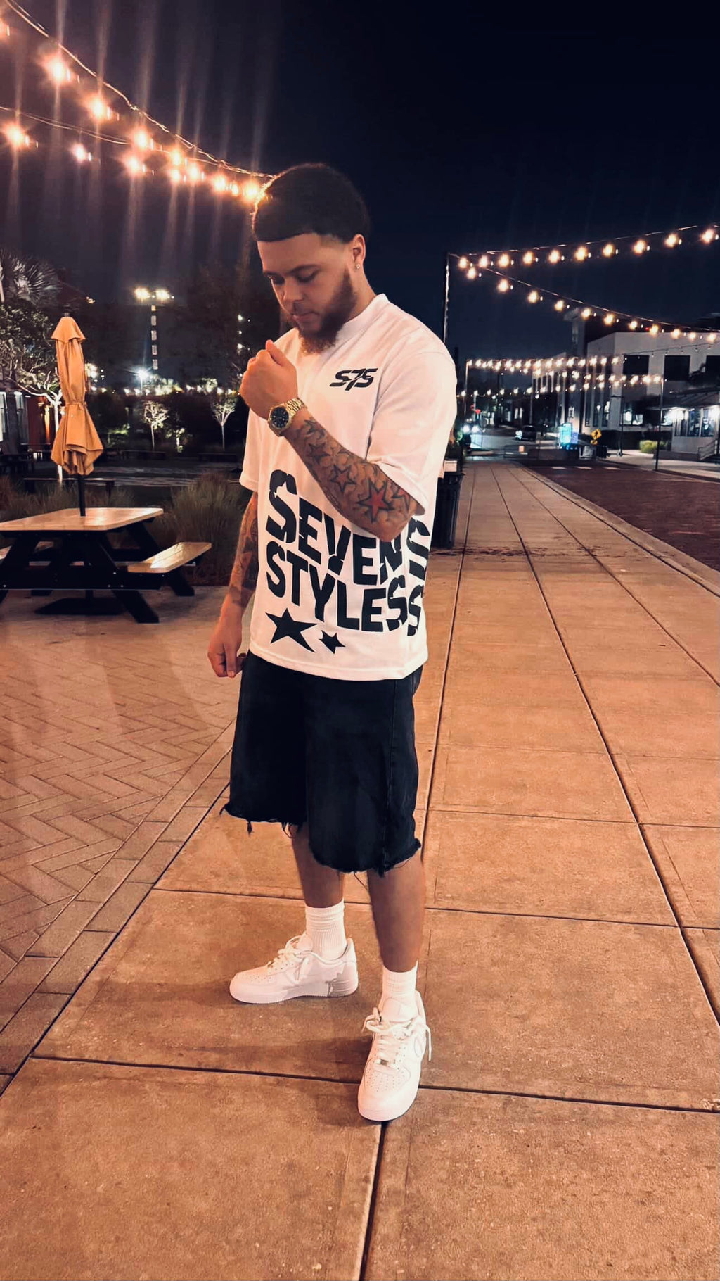 UNDER THE STARS TEE
